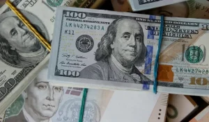 Доллар США: взрывной спрос на фоне войны и рост индекса Bloomberg на 1,4%.