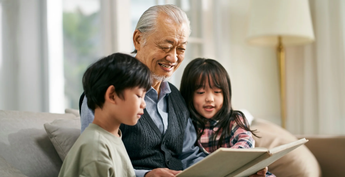 Выплаты бабушкам в Южной Корее: $200 за уход за внуками и демографический бум.