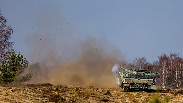 Немецкий автопром переходит на производство оружия