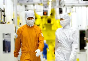 Бонусы полупроводниковых гигантов Южной Кореи до $455 000 провоцируют инфляцию.