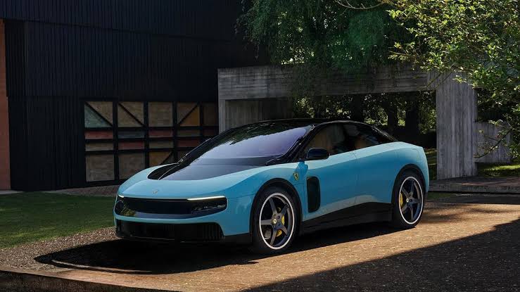 Электрокар Ferrari Luce распродан за 2 месяца: Годовой план выполнен вопреки критике