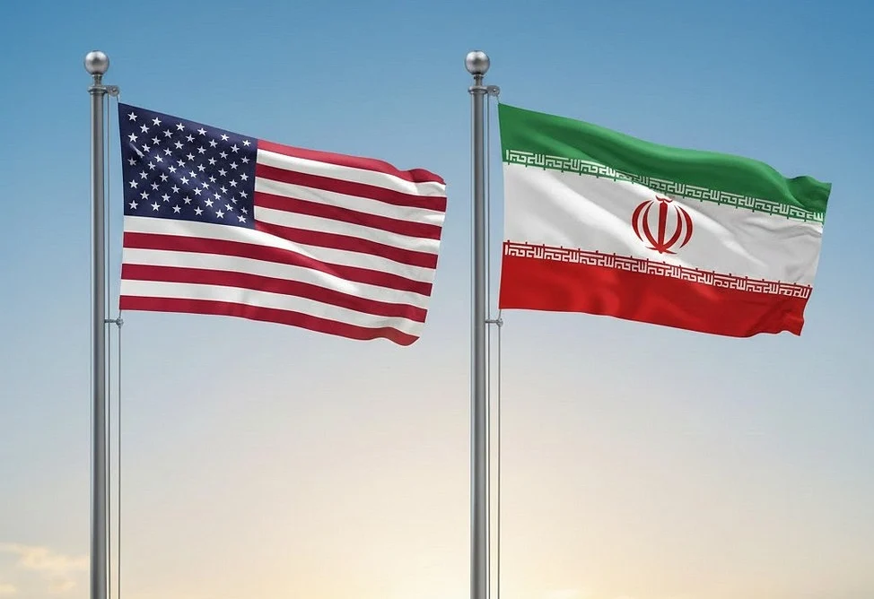 Торг за Ормузский пролив: США предлагают Ирану разморозку активов в обмен на свободную навигацию.