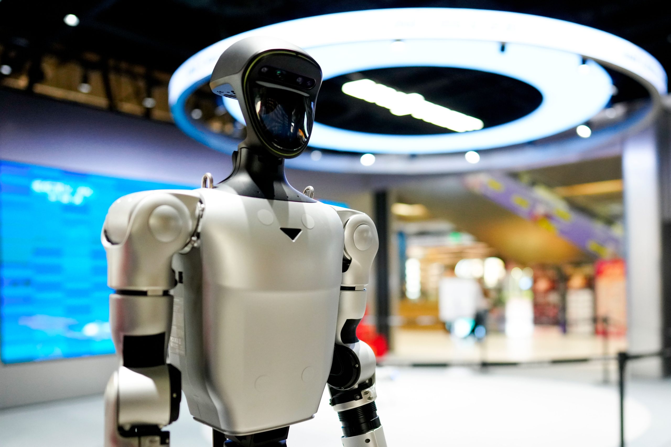 IPO Unitree Robotics в Шанхае: взлет акций на 460% и альянс с DeepSeek