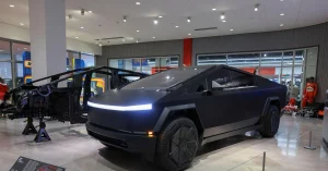 Прайс-лист Tesla Cybertruck снова вырос: обе версии подорожали