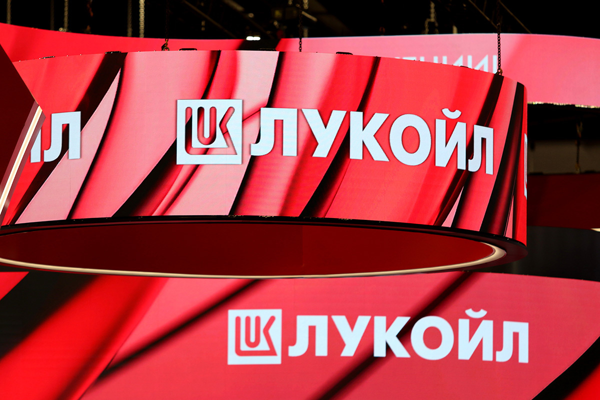 Консорциум Тодда Боули оспаривает активы «Лукойла» на $20 млрд у Carlyle